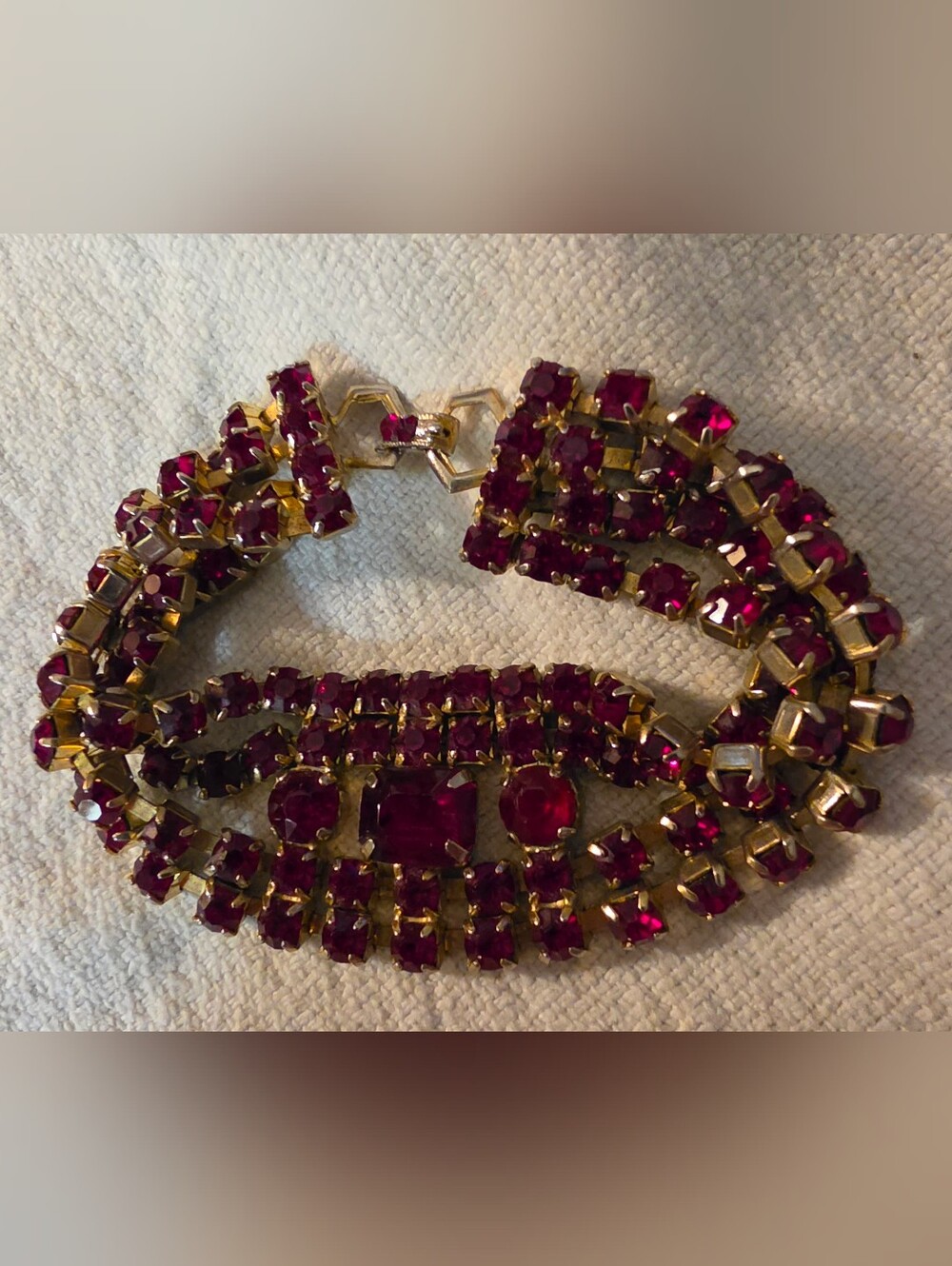 Vintage Multi-row Red Crystal & Silver-tone Rhienstone Bracelet.